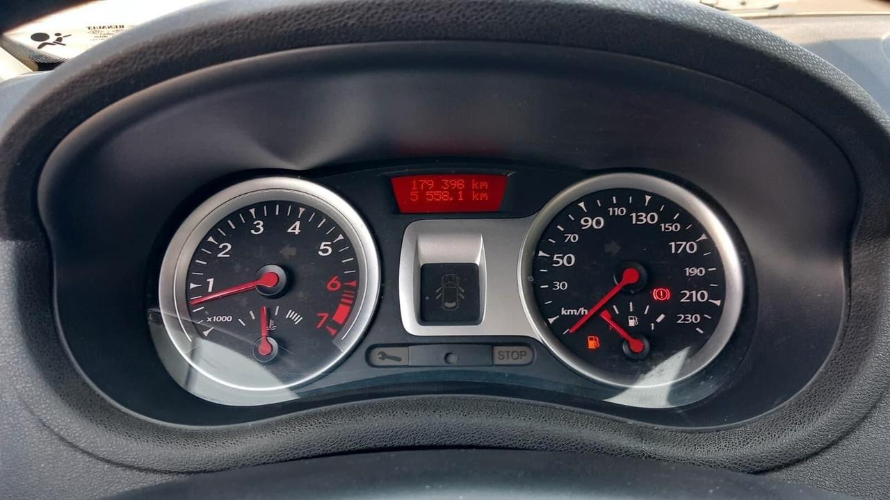 Renault Clio 1.2 16V 5 porte Confort