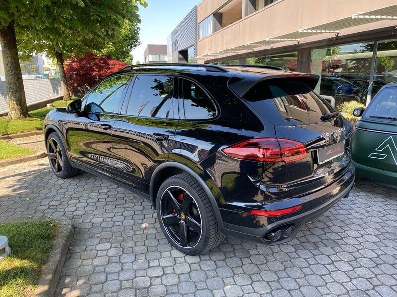 Porsche Cayenne 3.0 Diesel 250 CV