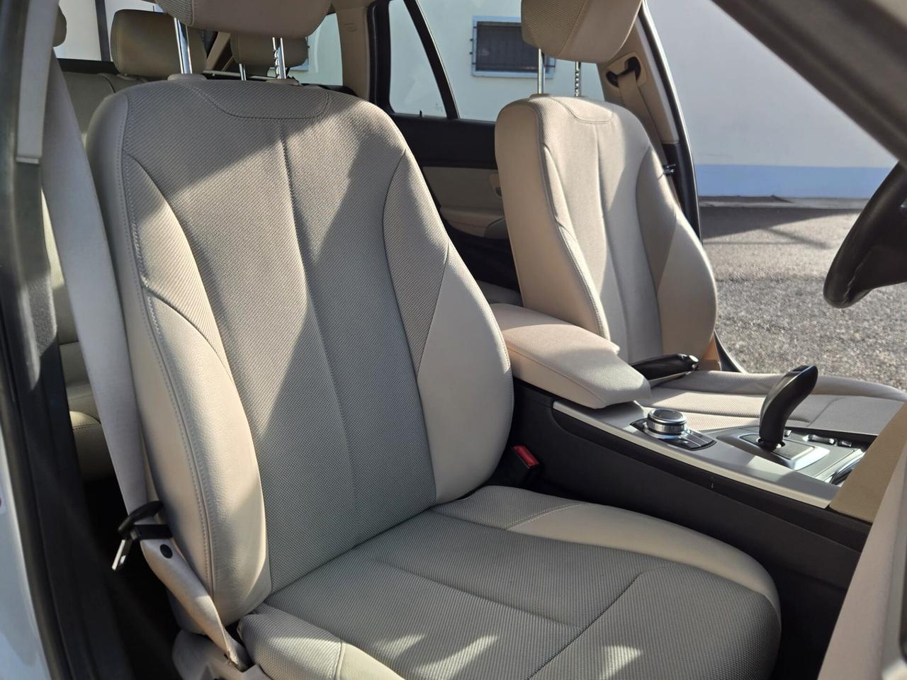 Bmw 320d xDrive Touring UNICO PROPR.