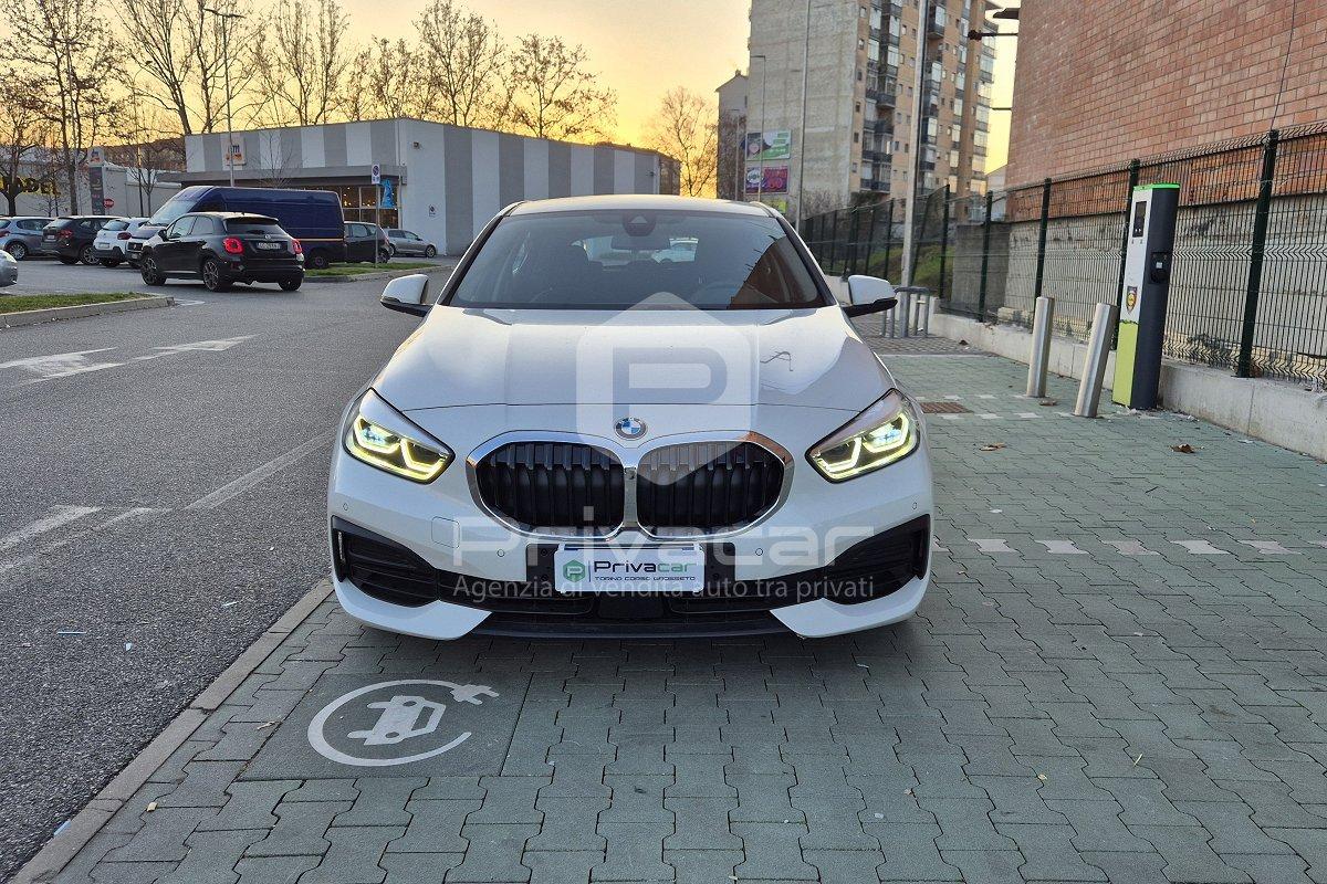 BMW 118i 5p. Business Advantage