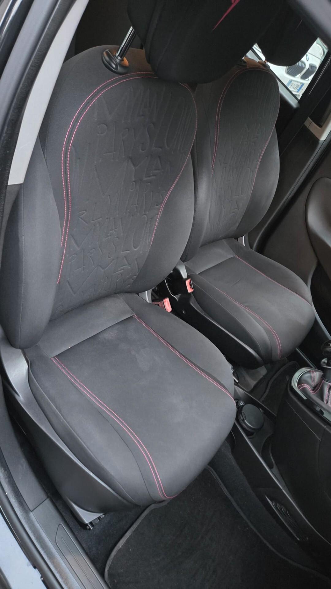 Lancia Ypsilon 1.2 69 CV 5 porte S&S Platinum