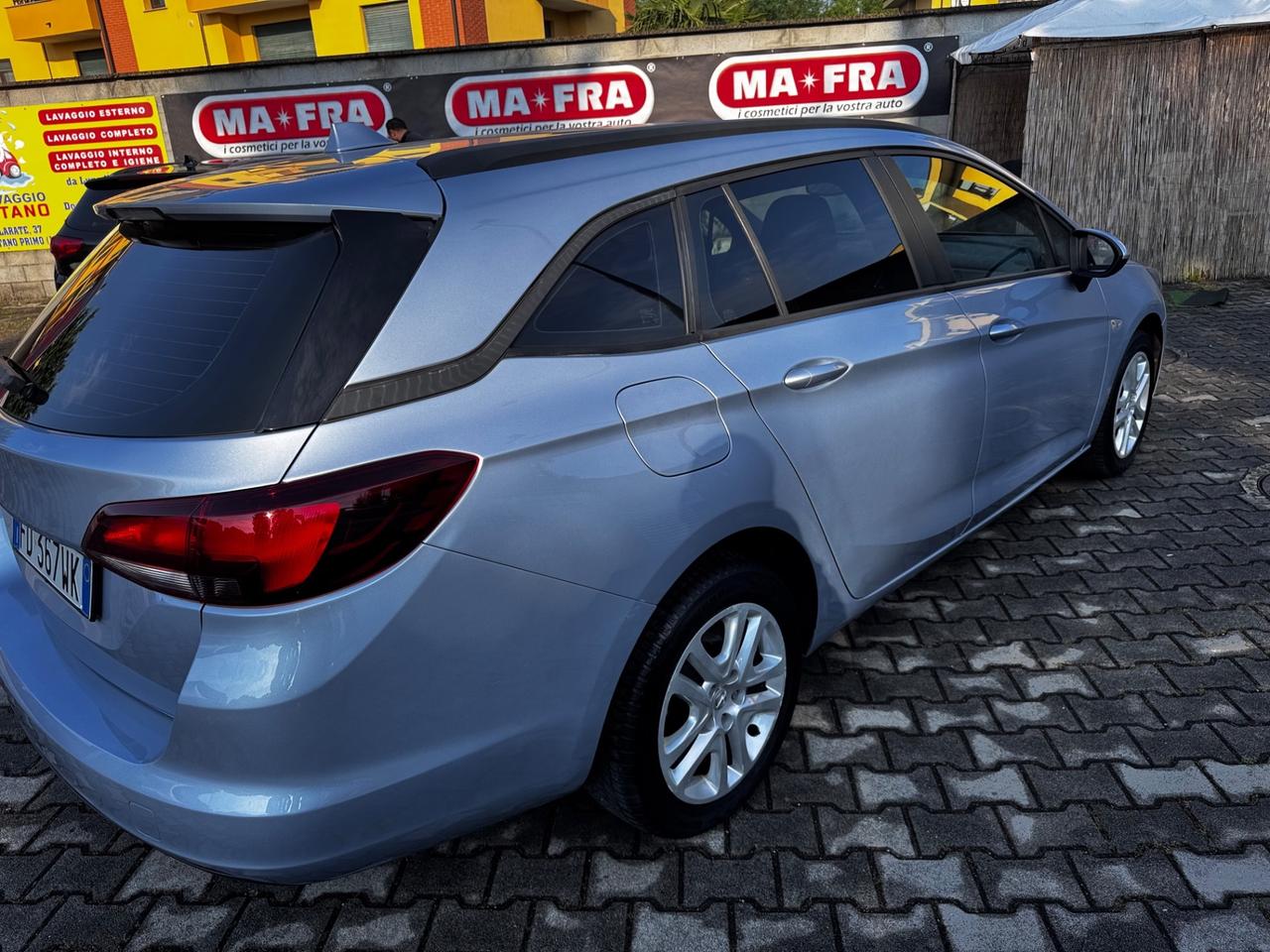 Opel Astra 1.6 CDTi Sports Tourer unico proprietario
