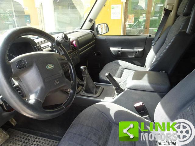 LAND ROVER Discovery 2.5 TD5 7 POSTI