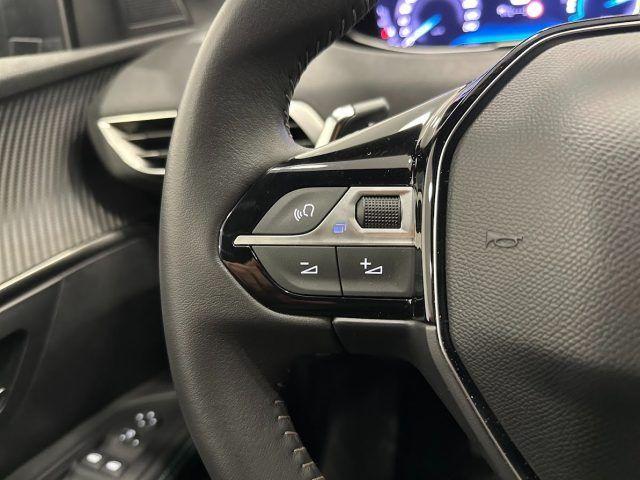 PEUGEOT 5008 Hybrid 136 e-DCS 6 Allure 7/Posti