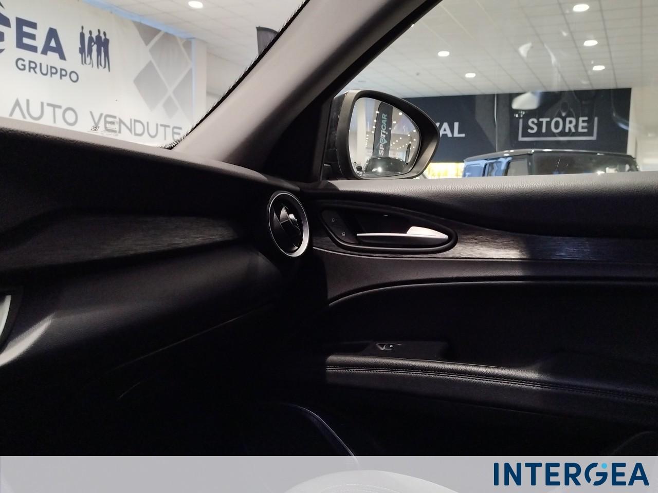 ALFA ROMEO Stelvio 2.2 t Business Q4 190cv auto