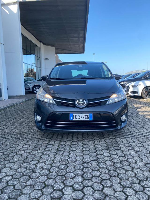 TOYOTA Verso 1.6 D-4D Style 7 POSTI NEO PATENTATO