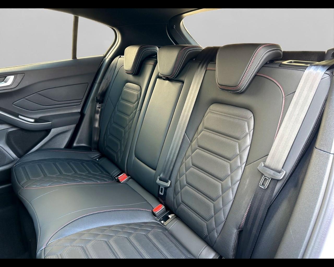 FORD Focus Focus ST-Line X  1.0 EcoBoost Hybrid 125 CV 5 porte Man