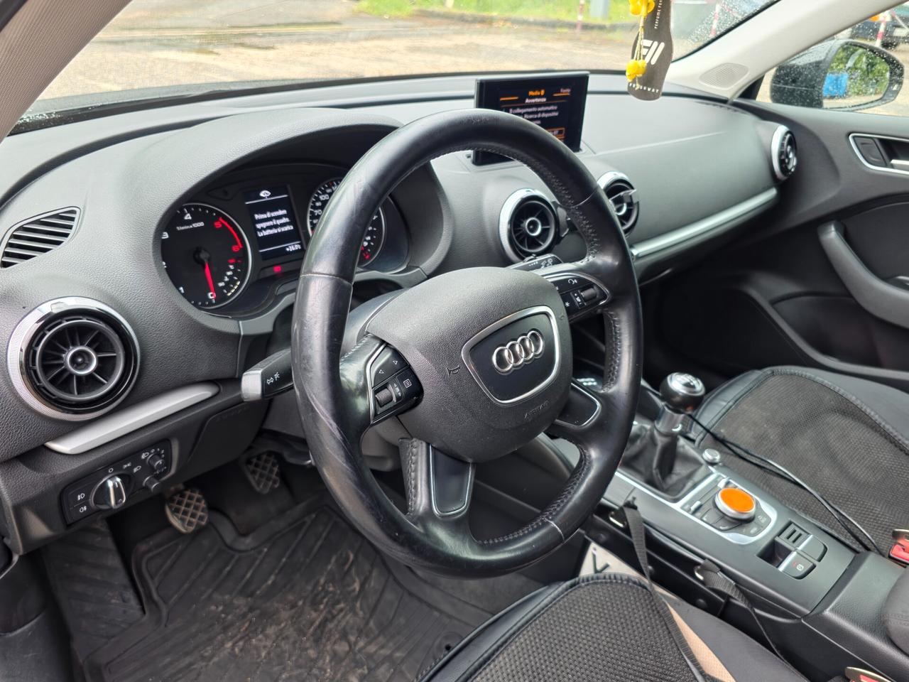 Audi A3 1.6 TDI clean diesel Ambiente CV-100 2015-E6 Manuale NEO