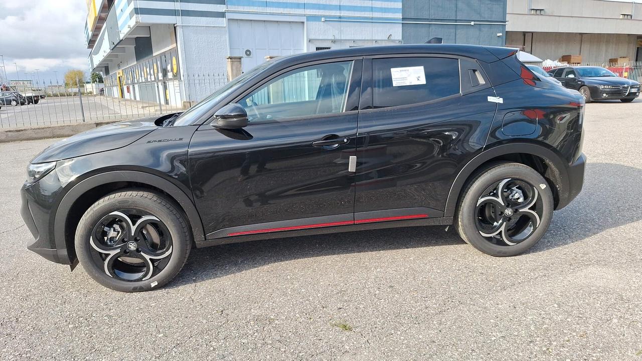 Alfa Romeo Altro JUNIOR SPECIALE HYBRID 136CV CON PACK TECHNO