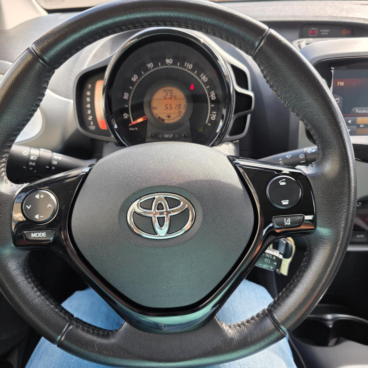 Toyota Aygo Connect 1.0 VVT-i 72 CV 5 porte x-you MY 2021