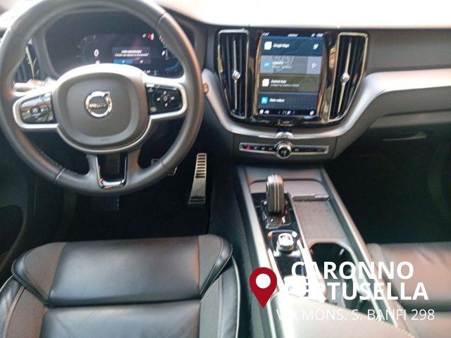 VOLVO XC60 T6 Recharge Plug-in Hybrid AWD R-design