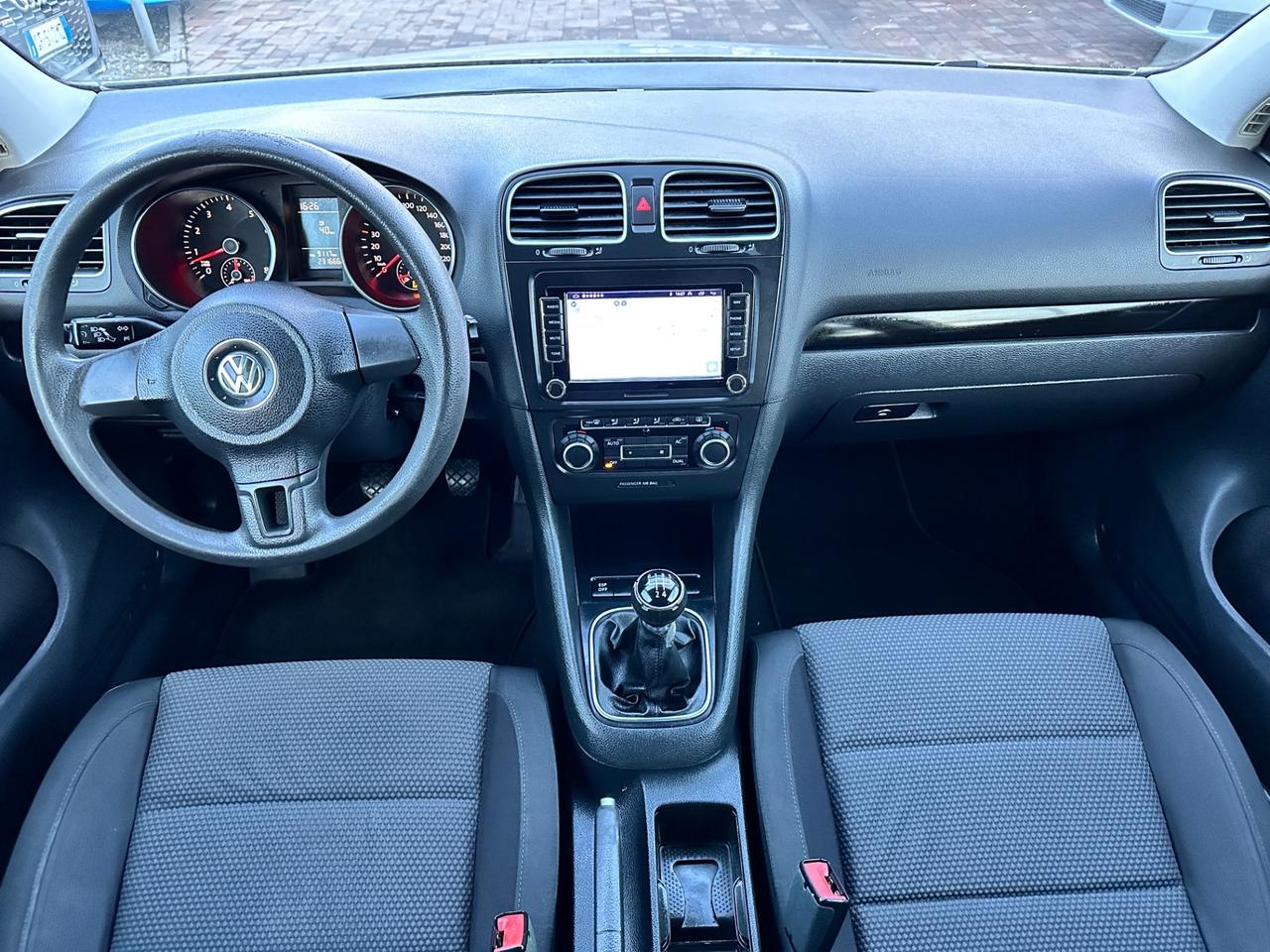 Volkswagen Golf 1.6 Benzina Comfortline