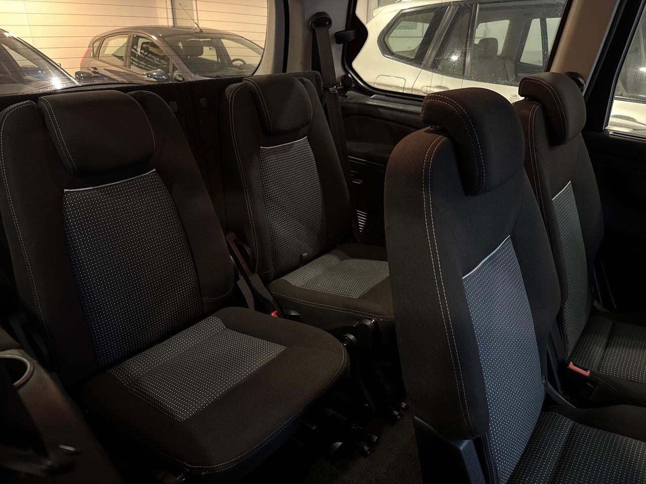 Ford Galaxy 2.0d 7 POSTI ANNO 2012