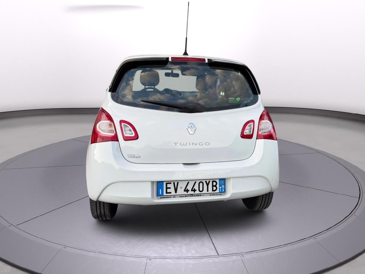 Renault Twingo nightday 1.2 benzina 2014 neo patentati