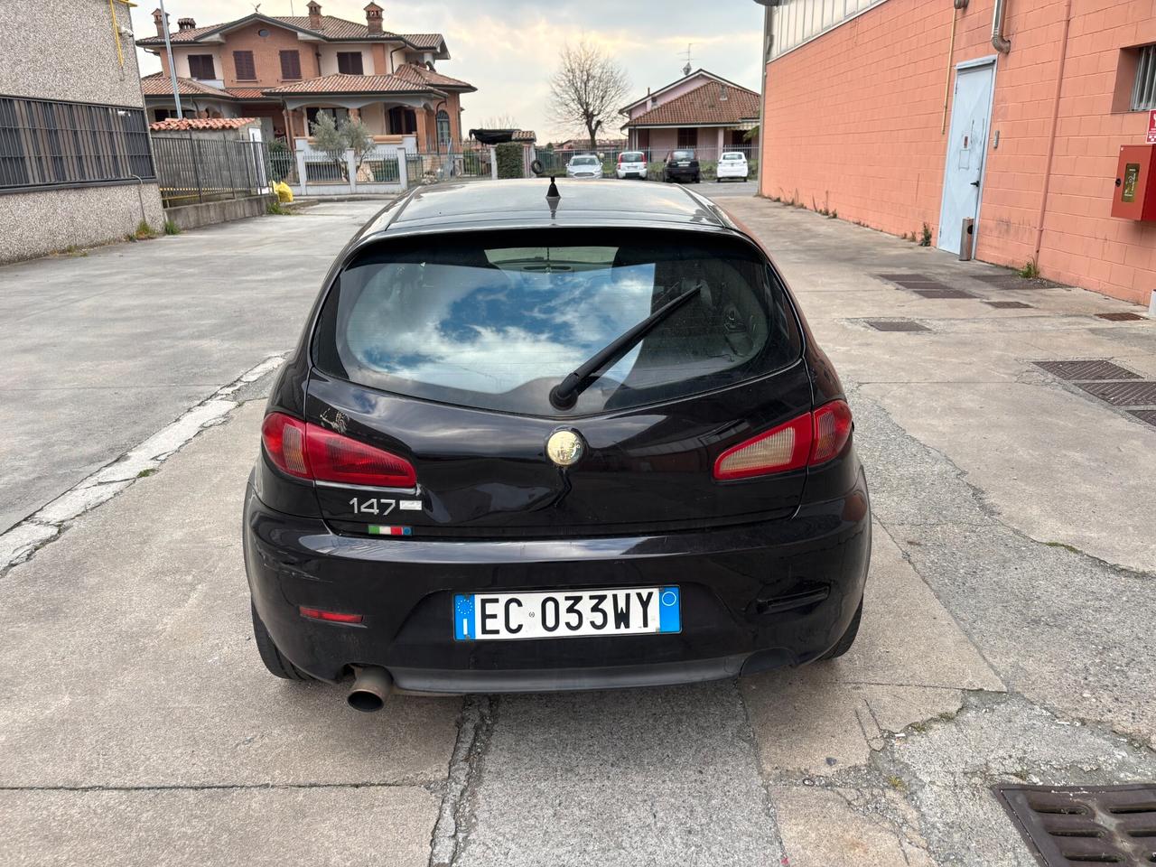 Alfa Romeo 147 1.9 JTD (120) 5 porte Distinctive