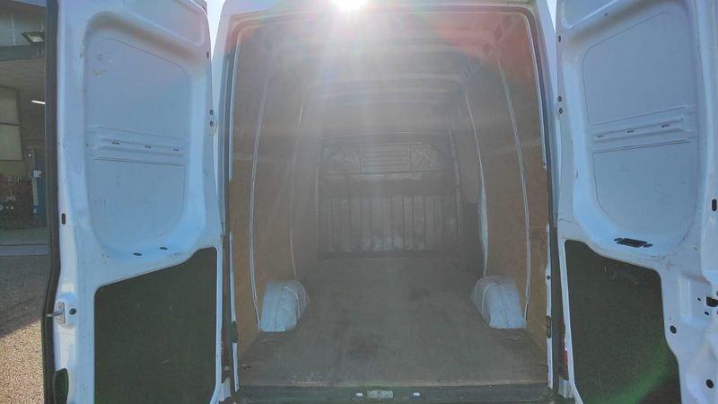 Iveco Daily Daily 33S14HV 2.3 HPT PM-SL-TM Furgone