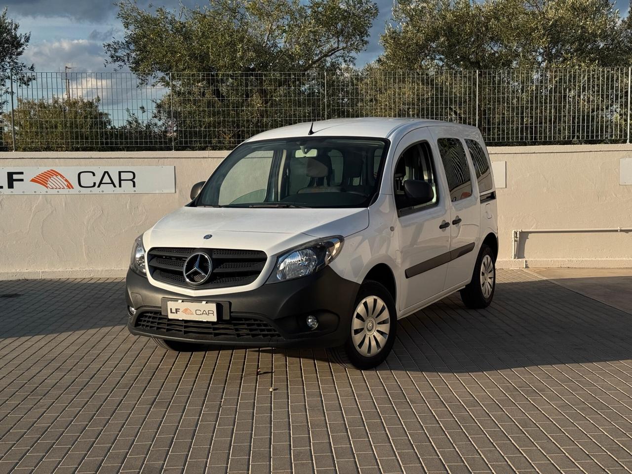 Mercedes-benz Citan 111 1.5 CDI Tourer (N1) autocarro 5 posti