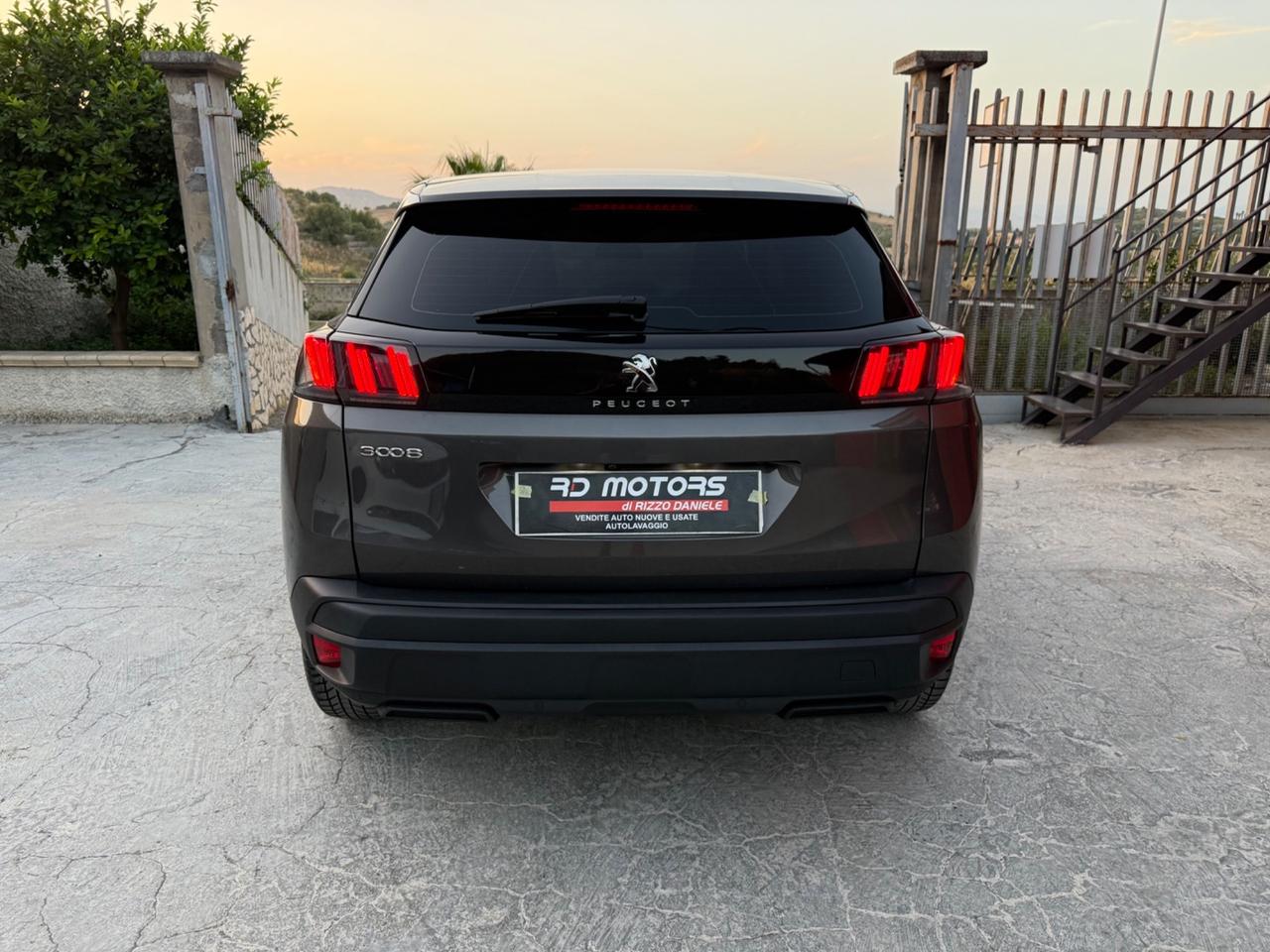 Peugeot 3008 BlueHDi 130 S&S EAT8 Allure