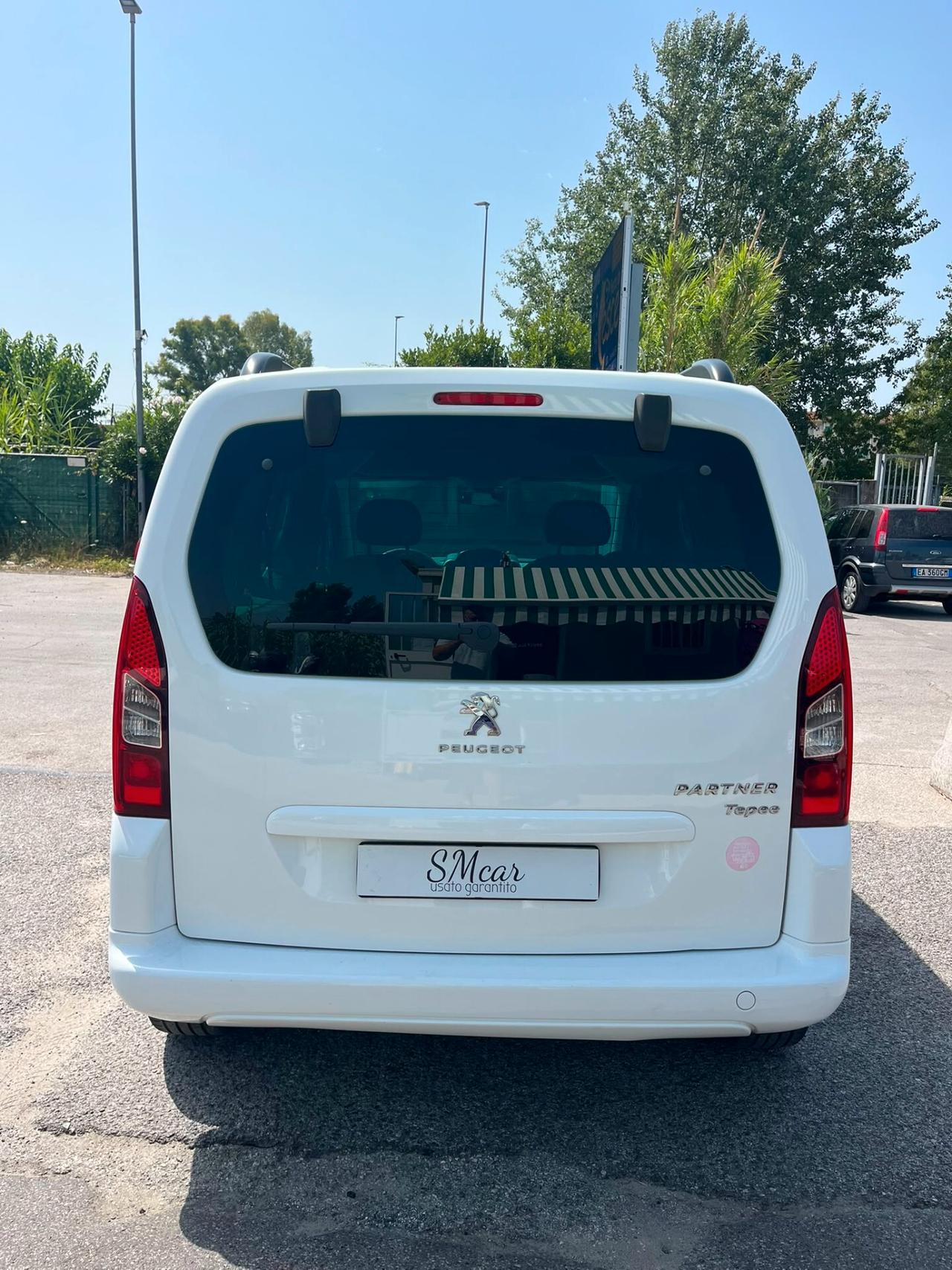 Peugeot Partner Tepee Mix BlueHDi 100 Active