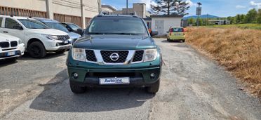 Nissan Navara 2.5 dCi 4 porte Double Cab XE