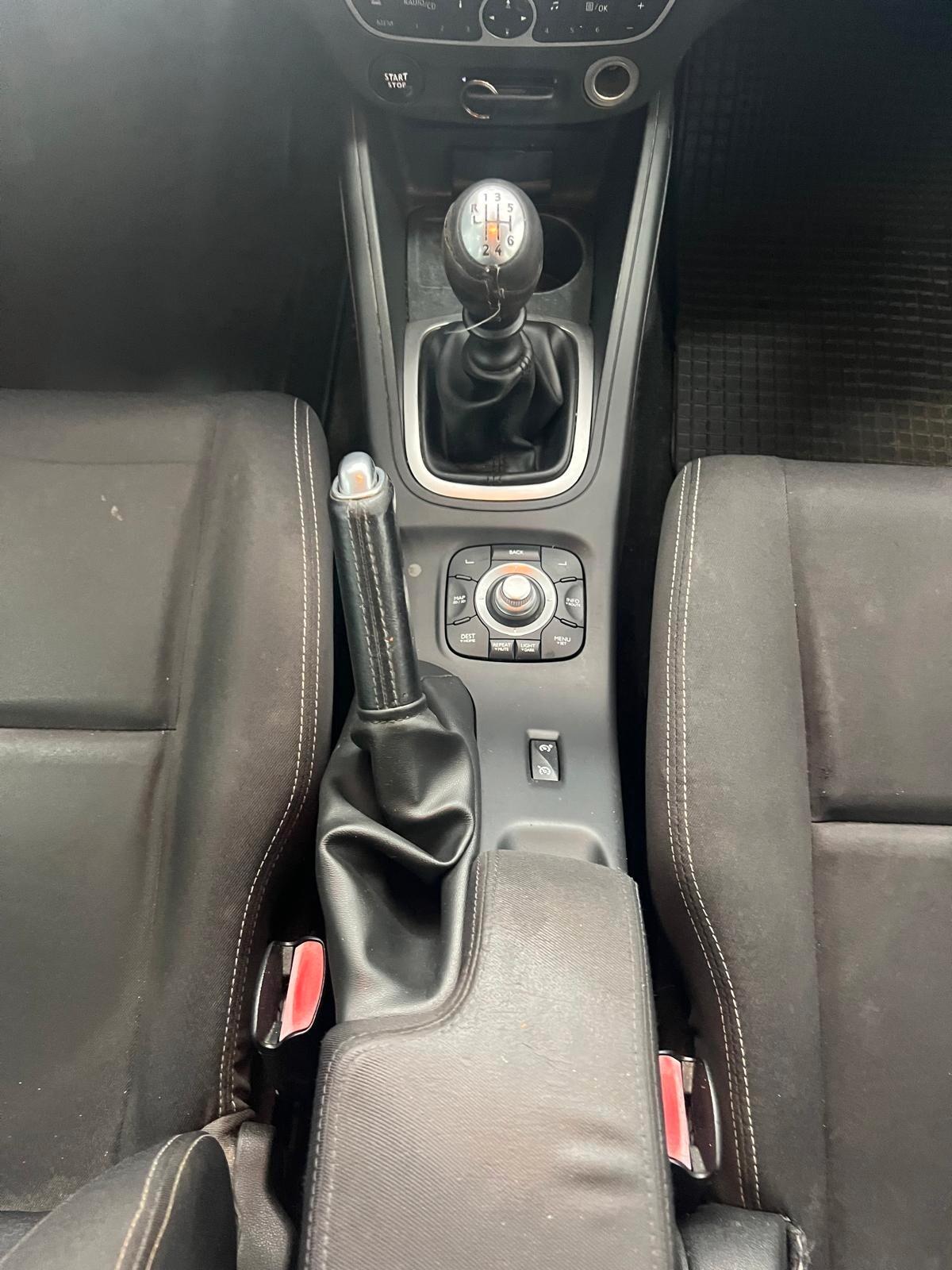 Renault Megane Mégane 1.5 dCi 110CV SporTour Attractive