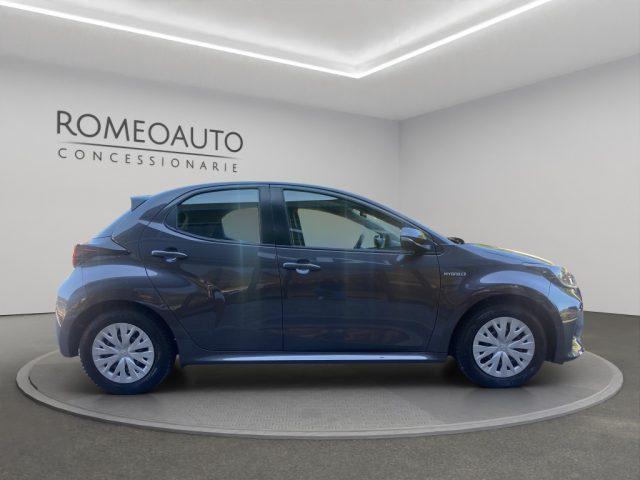 TOYOTA Yaris 1.5 Hybrid 5p Business