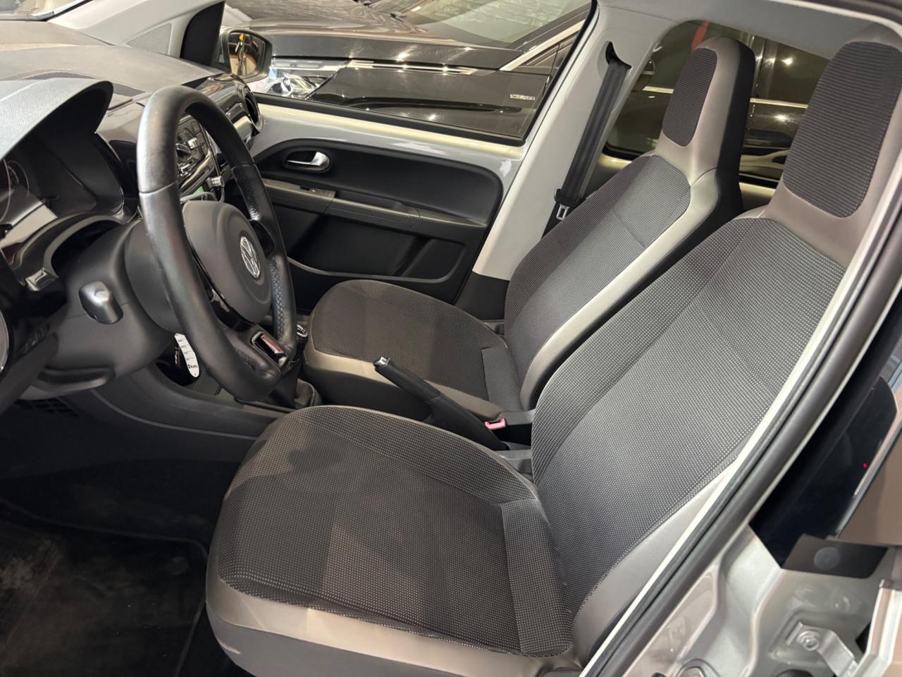 Volkswagen up! 1.0 75 CV 5p. high