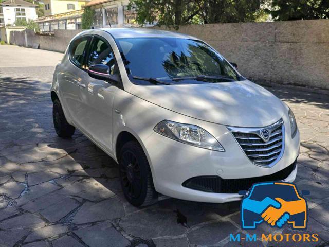 LANCIA Ypsilon 0.9 TwinAir 85 CV 5 porte Metano Ecochic Gold
