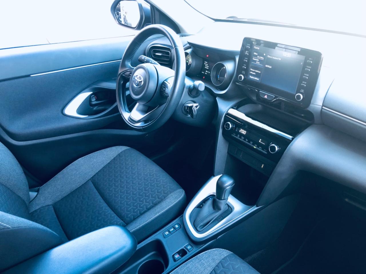 Toyota Yaris Cross 1.5 Hybrid 5p. carplay -telecamera