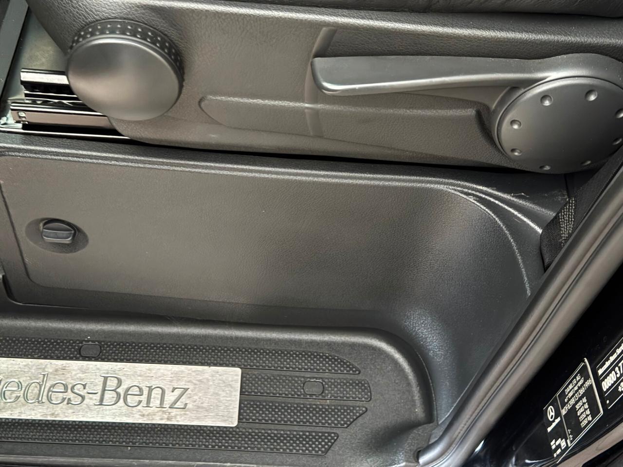 MERCEDES-BENZ VIANO 3.0cc 225CV V6 TD. 8 POSTI *IVA*