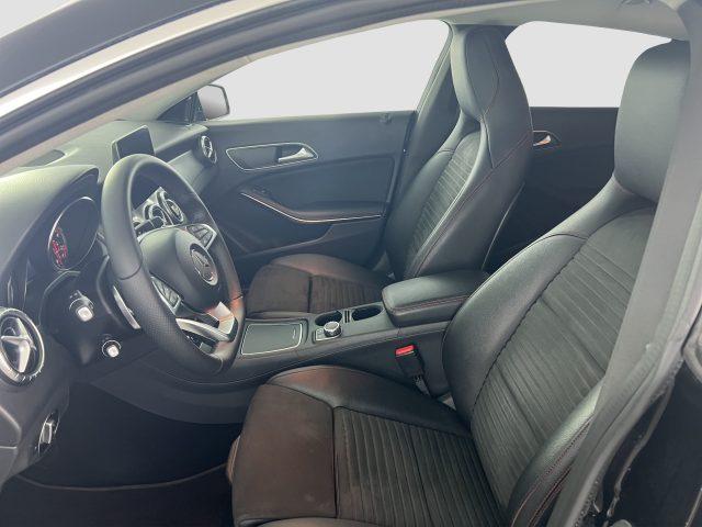 MERCEDES-BENZ CLA 200 CLA 200 d S.W. Aut. 4M Prem./CLA 200 CDI S.W. 4M A