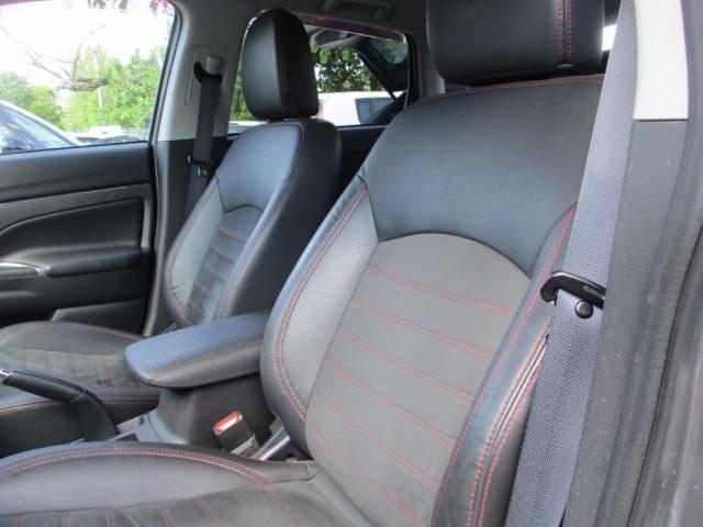MITSUBISHI ASX 1.6 DI-D 114 CV 2WD Intense Navi CARPLAY