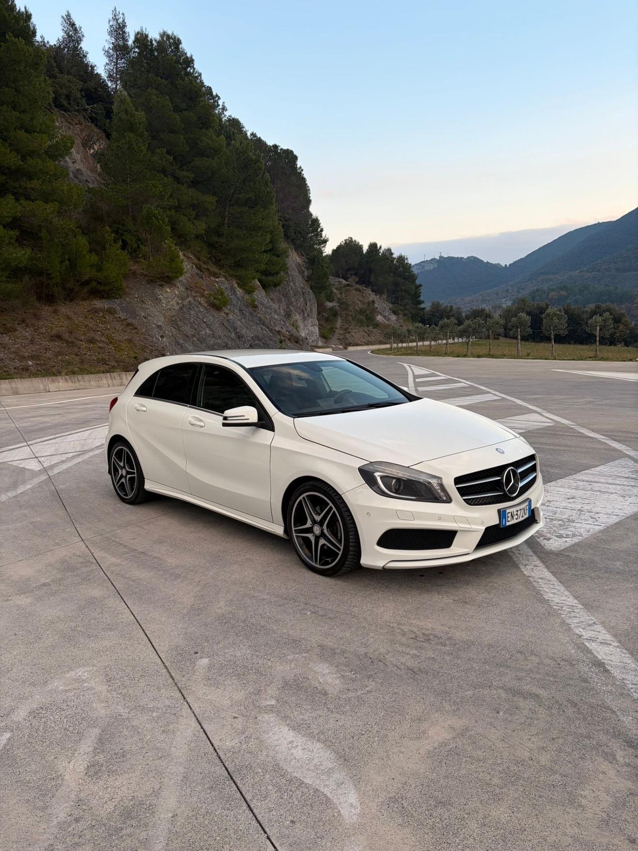 MERCEDES CLASSE A 200D motore Mercedes