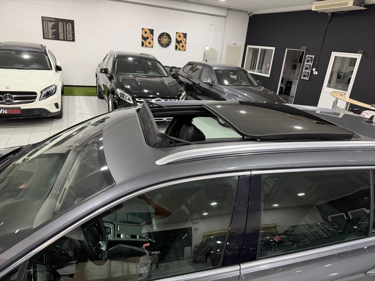 Volkswagen Passat Variant 2.0 TDI DSG Executive BlueMotion Tech.