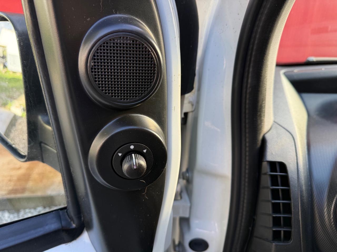 Fiat Fiorino 1.3 MJT 95CV Cargo SX attrezzato