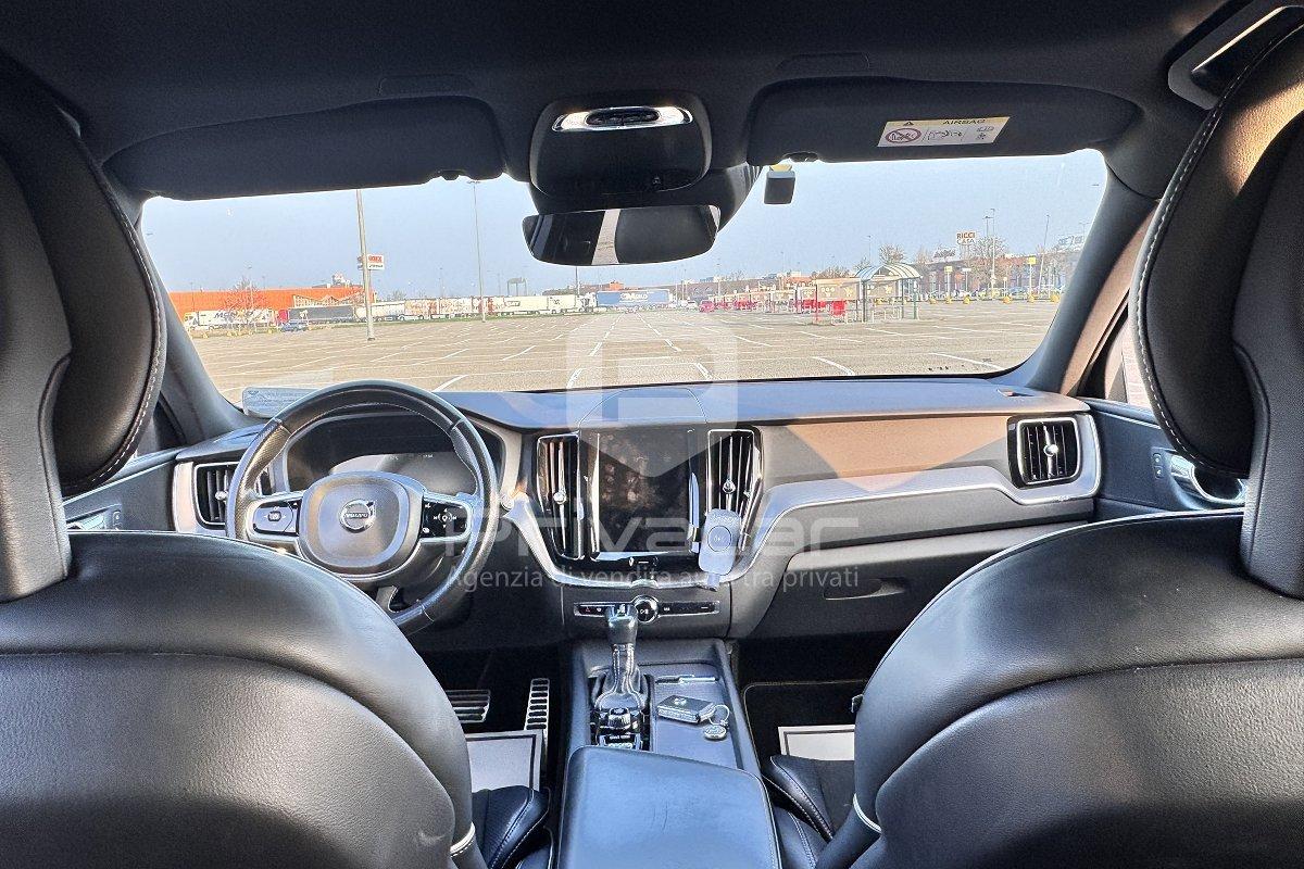 VOLVO XC60 D4 AWD Geartronic R-design