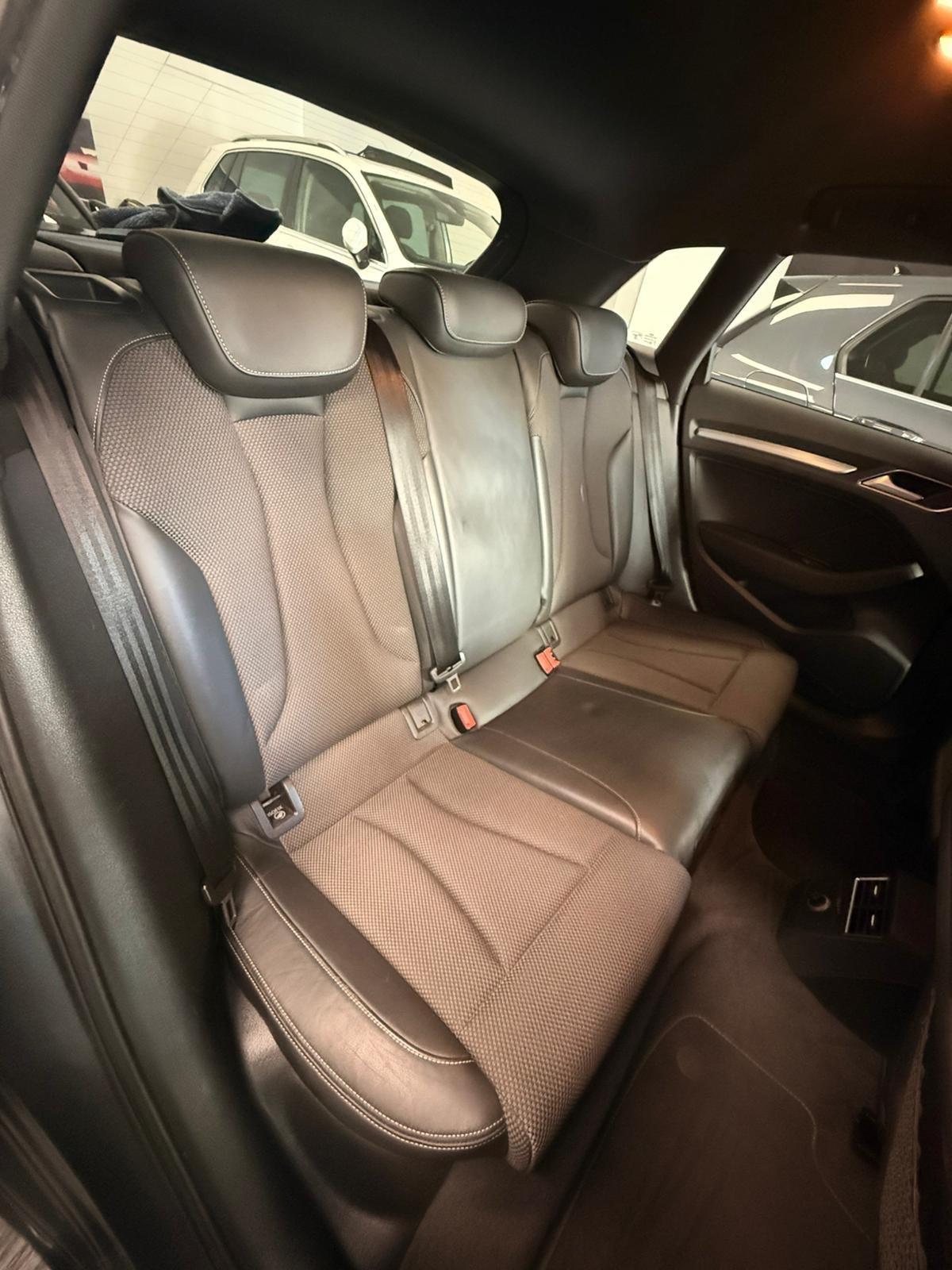 Audi A3 SPB 1.6 TDI S tronic S-Line finanziabile