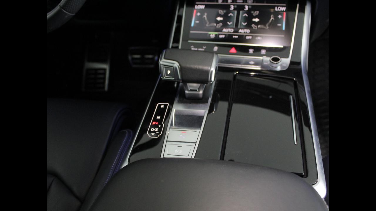 AUDI Q7 II 2019 - Q7 50 3.0 tdi mhev Sport quattro tiptronic 7p.ti