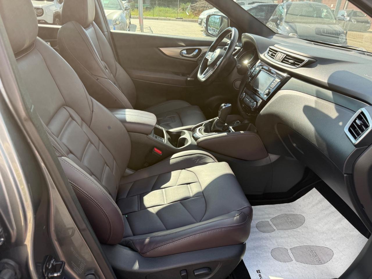 Nissan Qashqai 1.6 dCi 2WD XTronic Tekna+ FULL-