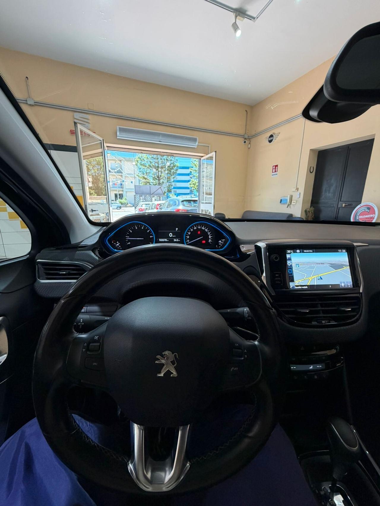 Peugeot 2008 PureTech Turbo 110 EAT6 S&S Allure