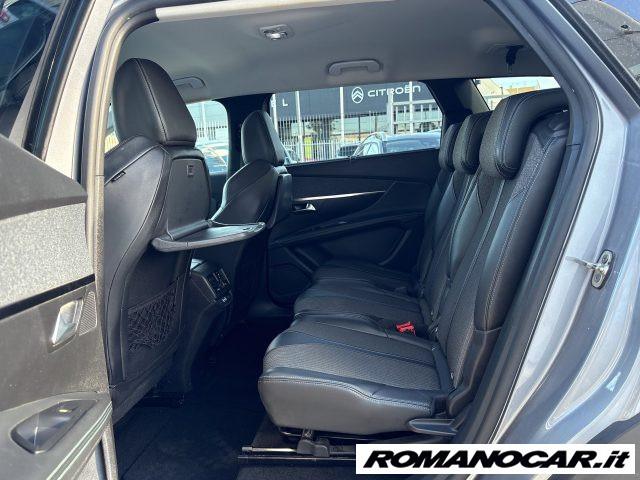 PEUGEOT 5008 BlueHDi 130 S&S Allure