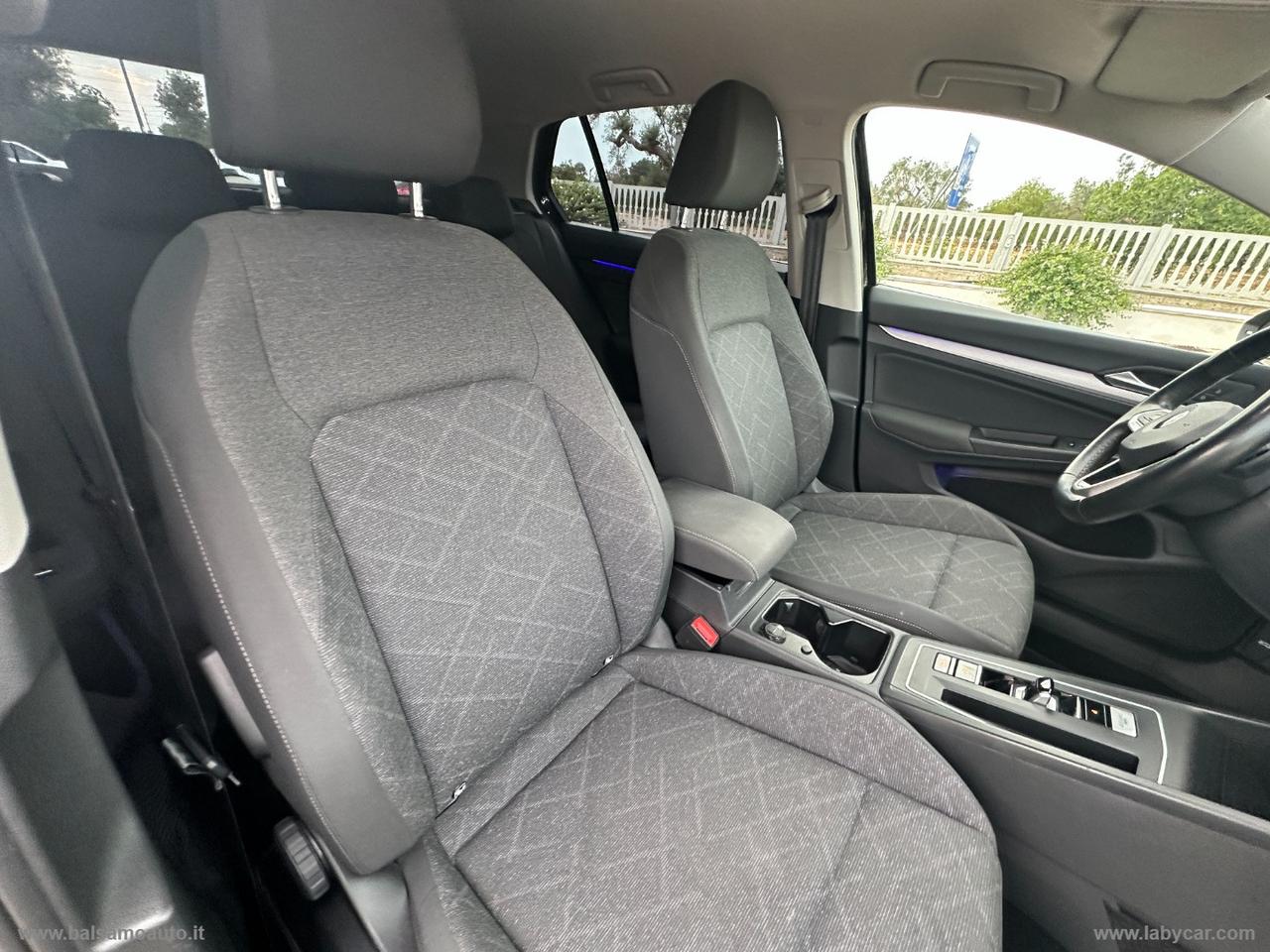 VOLKSWAGEN Golf 2.0 TDI DSG SCR Style