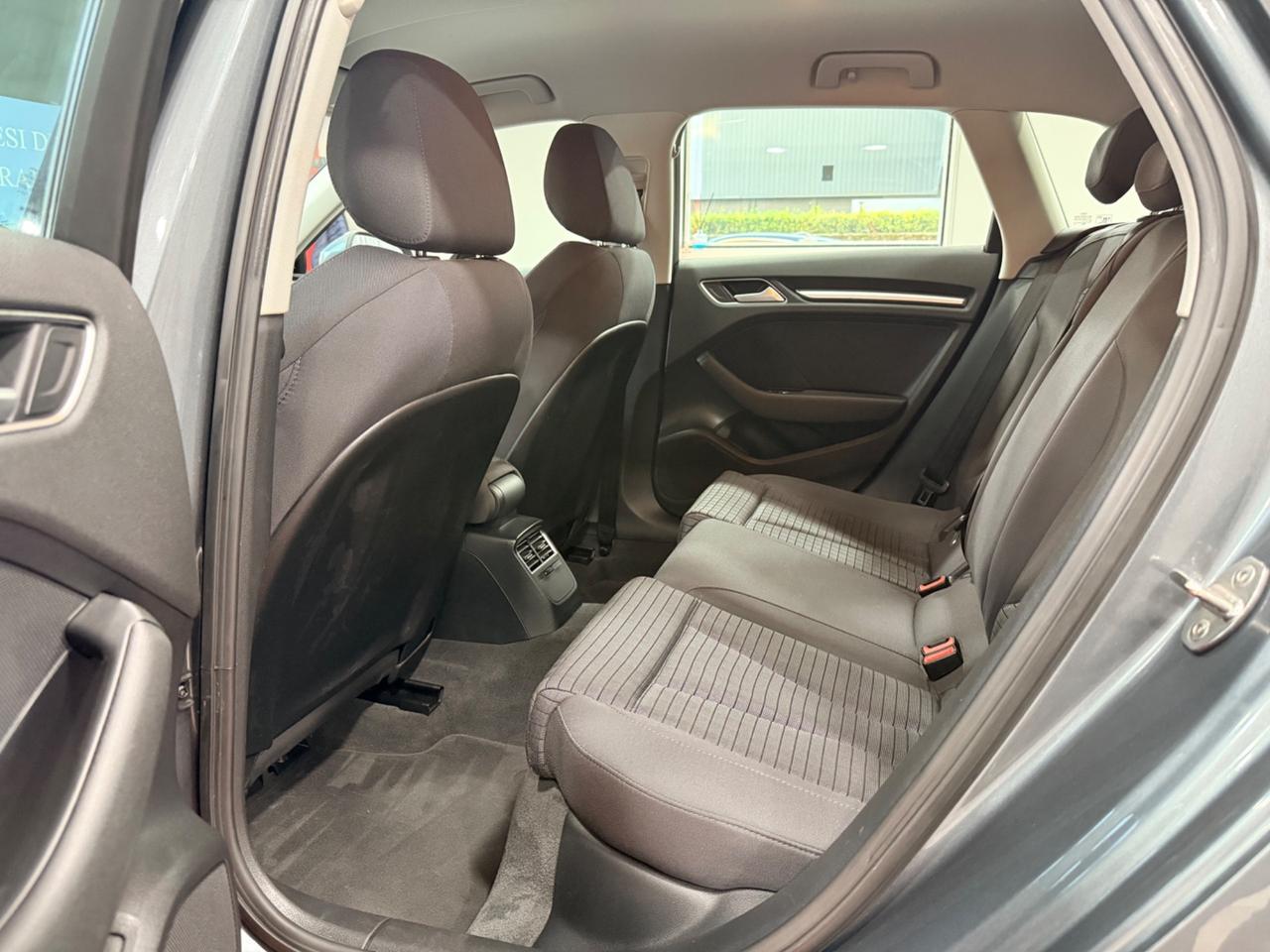 Audi A3 SPB 1.6 TDI 110 CV Diesel Business Euro6