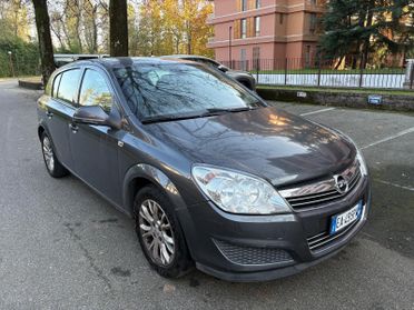 Opel Astra 1.4 16V GPL-TECH 5 porte Enjoy