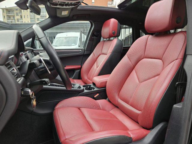 PORSCHE Macan 2.0