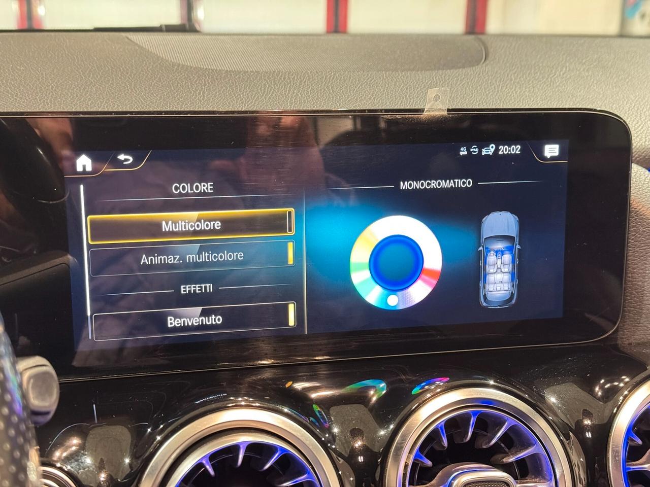 GLA 200 d Automatic Premium Multicolor Carplay