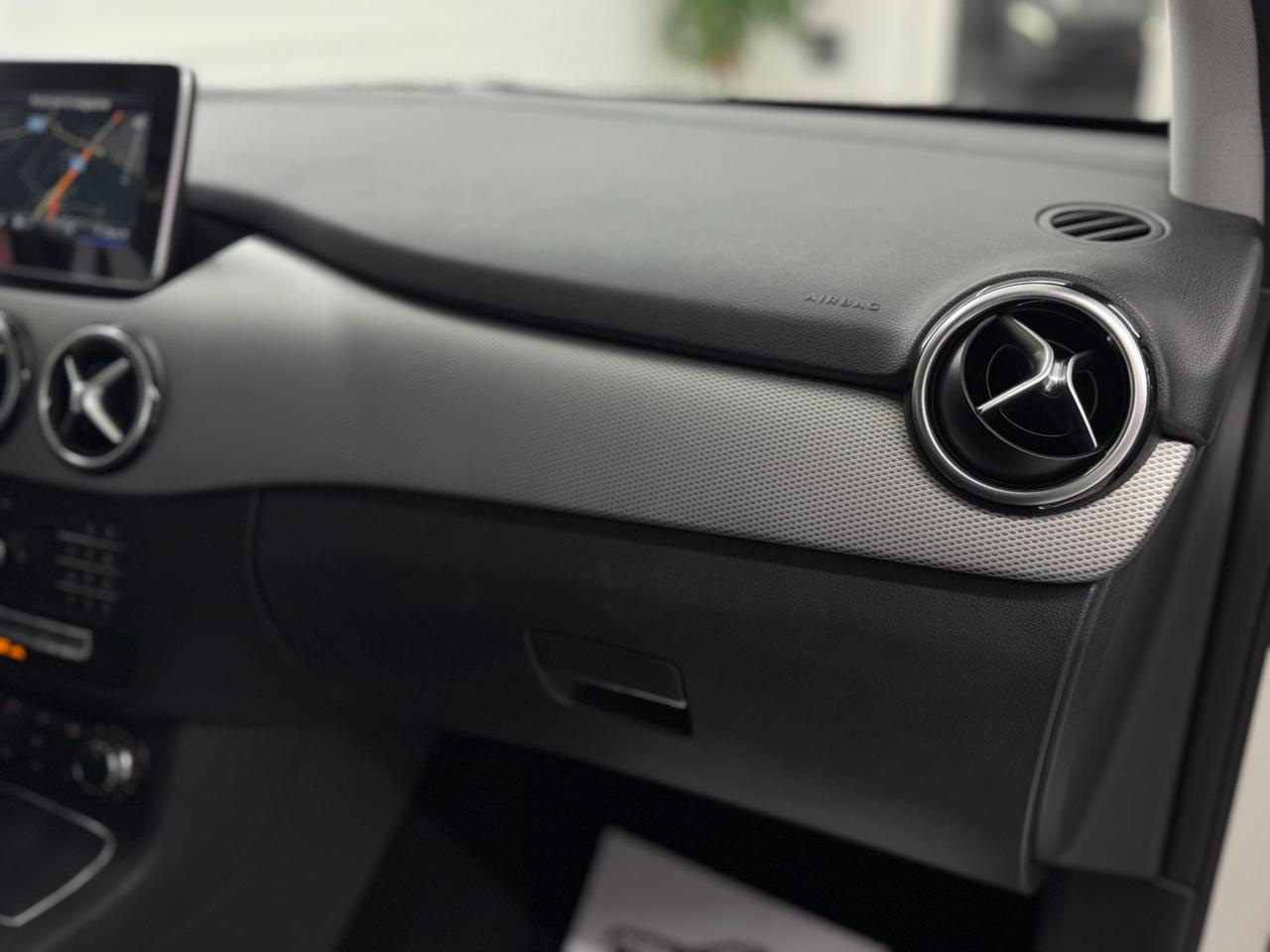Mercedes-benz B 180 d Automatic Premium