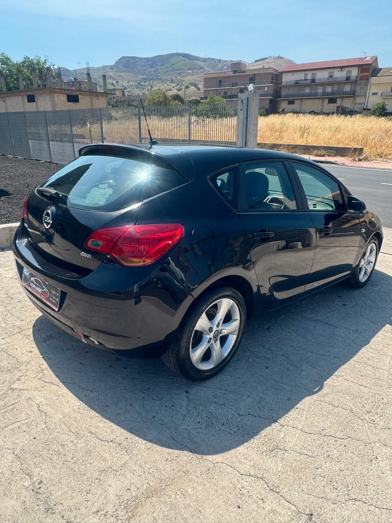 Opel Astra 1.7 CDTI 125CV 5 porte Elective