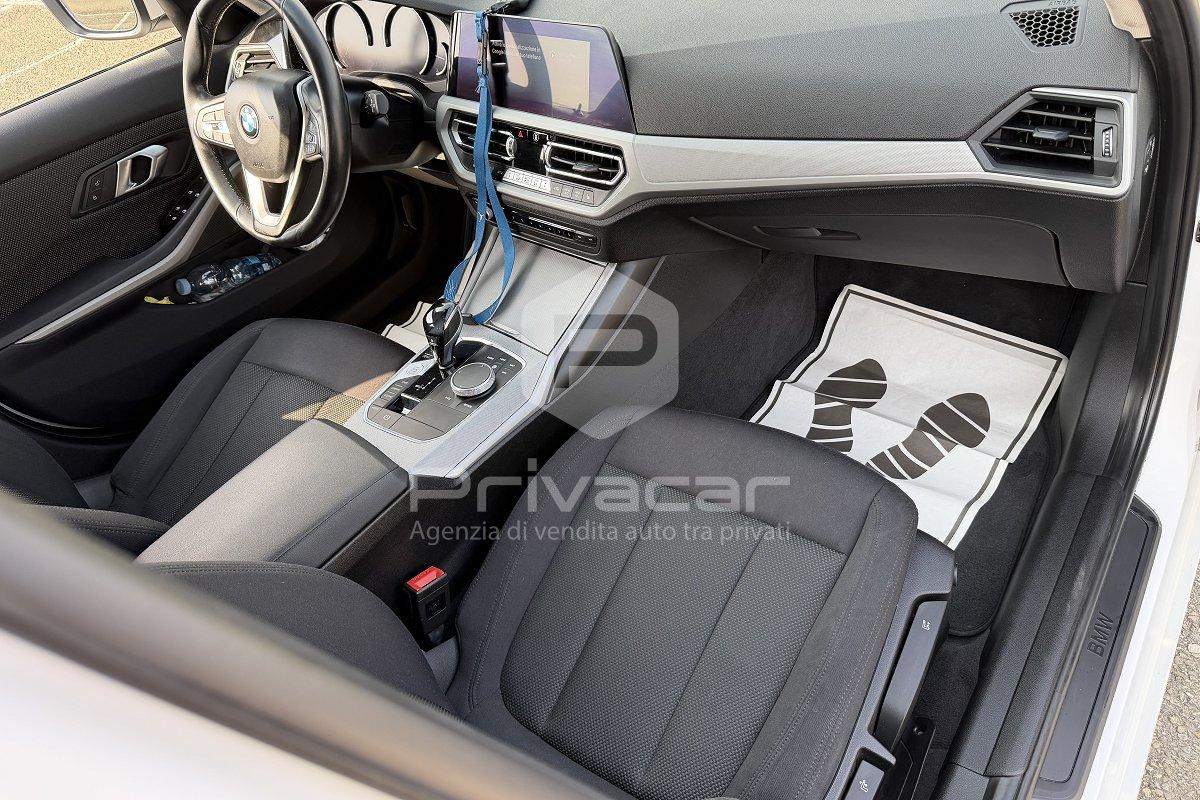 BMW 320d xDrive Touring Business Advantage