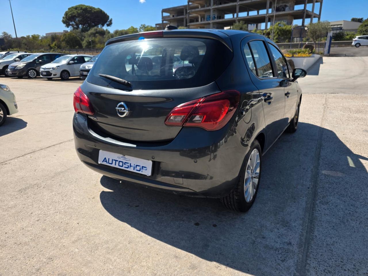 Opel Corsa 1.2 5 porte